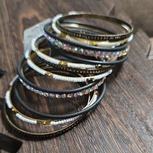 Elegant Gold and Black Bangle Set